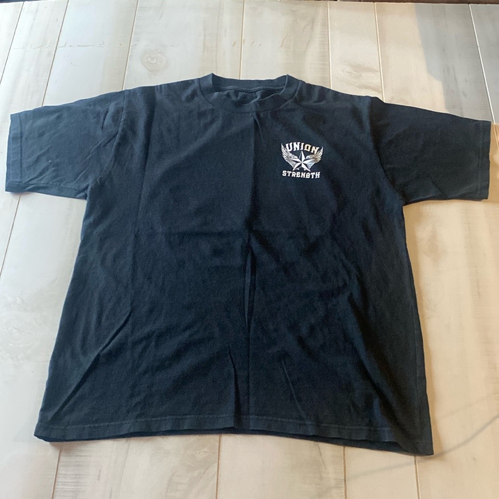 Union strength
Black tee 
Red 
white 
blue